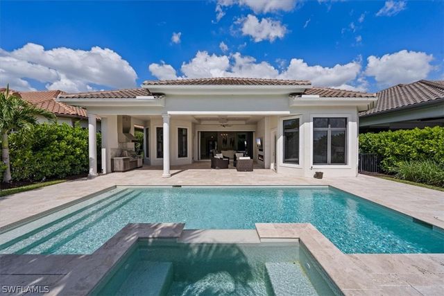 28854 Blaisdell DR, Naples, FL 34119