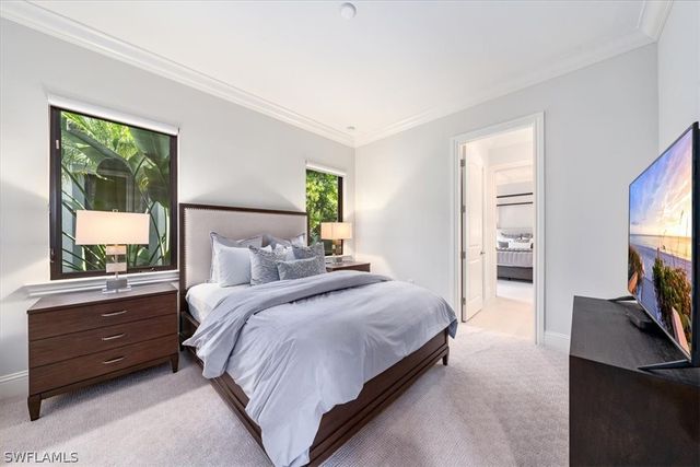 28854 Blaisdell DR, Naples, FL 34119