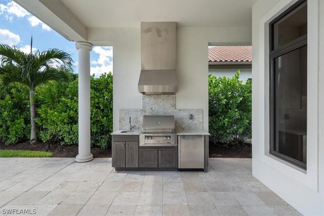 28854 Blaisdell DR, Naples, FL 34119