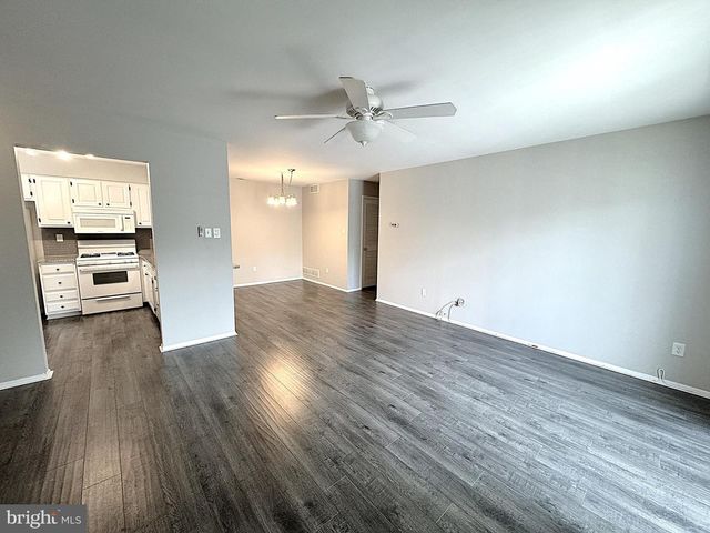 560 SHETLAND CT, Sewell, NJ 08080