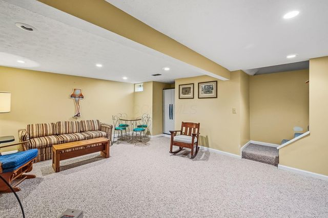 8191 Maxtown Road, Westerville, OH 43082