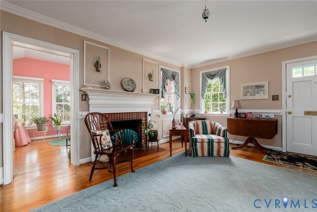 7712 Sweetbriar Rd, Henrico, VA 23229
