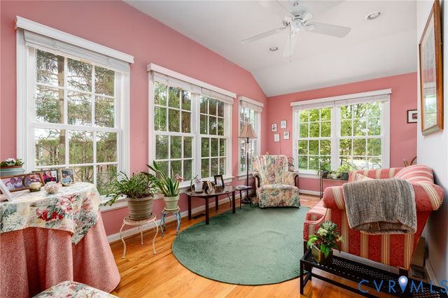 7712 Sweetbriar Rd, Henrico, VA 23229
