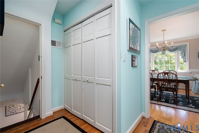 7712 Sweetbriar Rd, Henrico, VA 23229