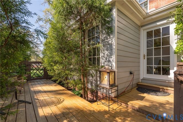 7712 Sweetbriar Rd, Henrico, VA 23229