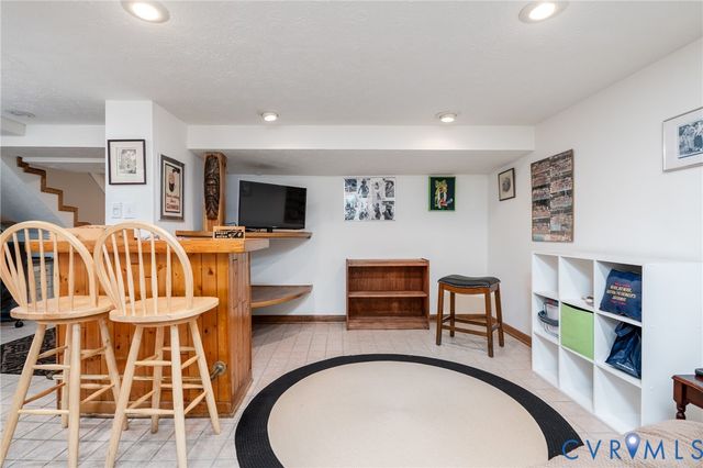 7712 Sweetbriar Rd, Henrico, VA 23229