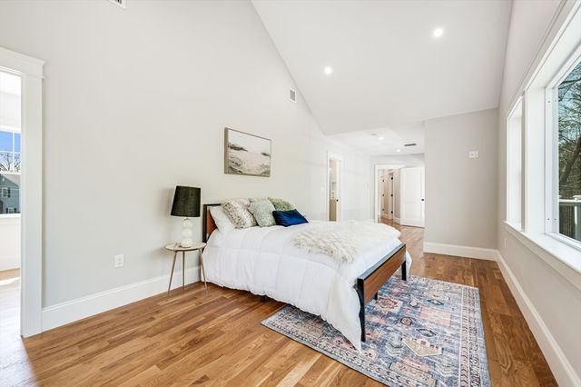 6 Ivy Circle, Winchester, MA 01890