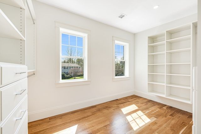 6 Ivy Circle, Winchester, MA 01890