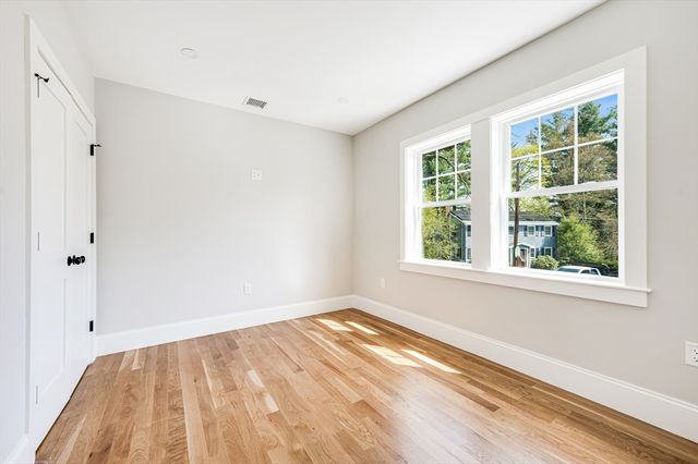 6 Ivy Circle, Winchester, MA 01890