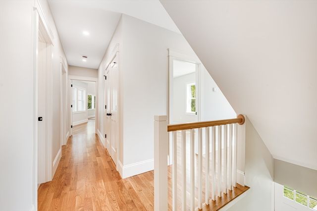 6 Ivy Circle, Winchester, MA 01890