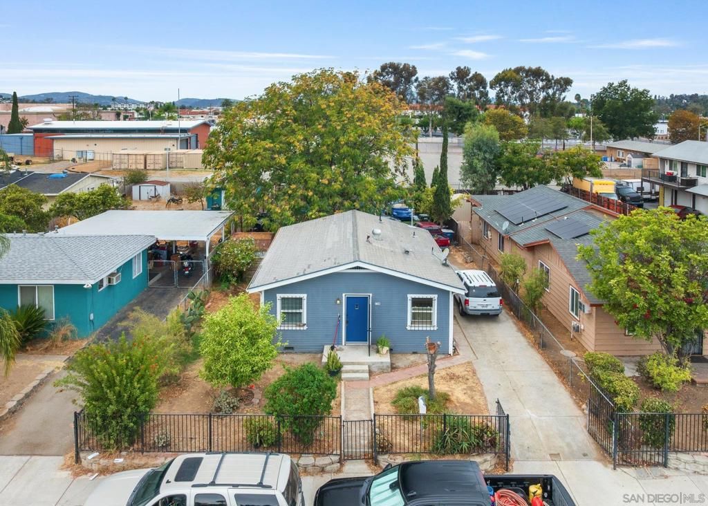 739 Park Pl, Escondido, CA 92025 — exterior