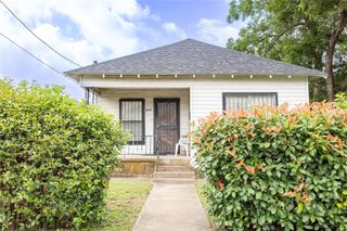 1909 E 14th ST, Austin, TX 78702