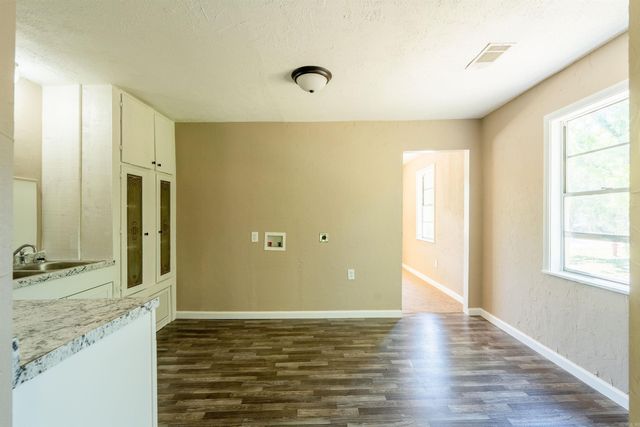 312 W Front Street, Heber Springs, AR 72543
