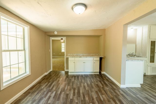 312 W Front Street, Heber Springs, AR 72543