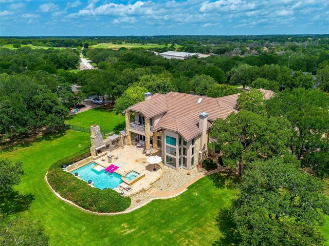 431 Sugar Tree Drive, Lipan, TX 76462