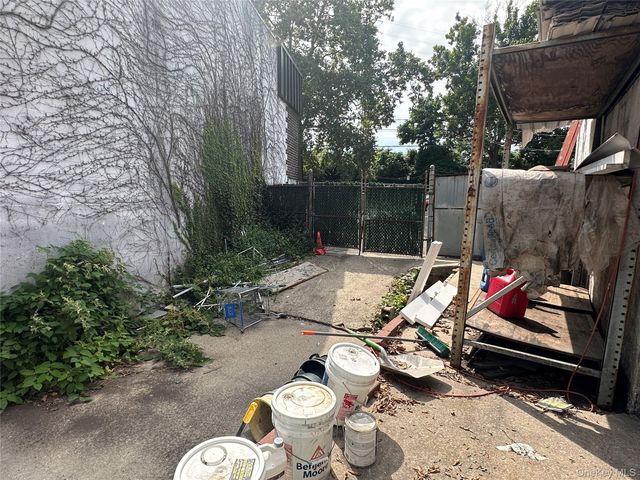 725 Brooklyn Avenue, North Baldwin, NY 11510