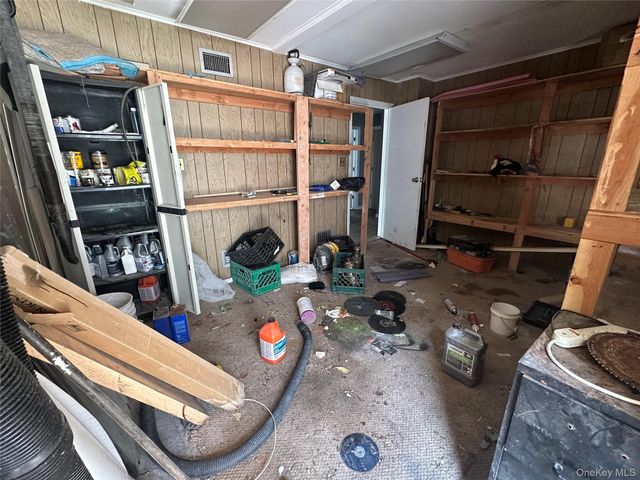725 Brooklyn Avenue, North Baldwin, NY 11510