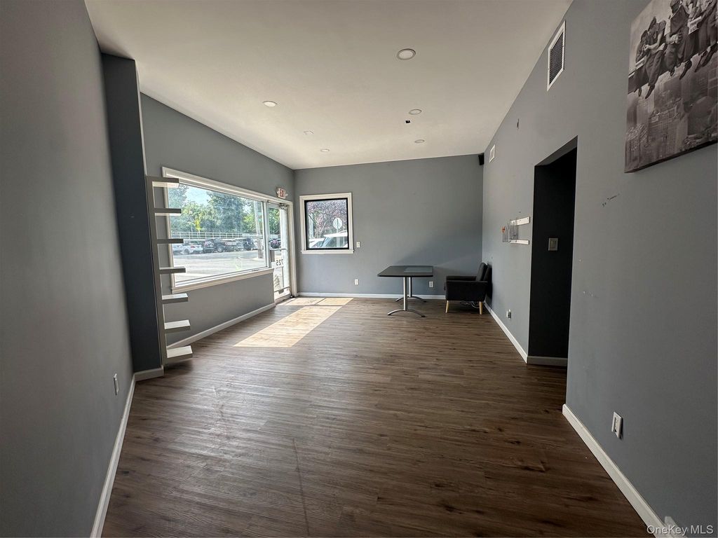 725 Brooklyn Avenue, North Baldwin, NY 11510 — photo 4