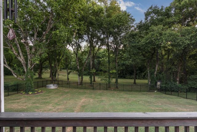 2805 Lincoya Dr, Nashville, TN 37214