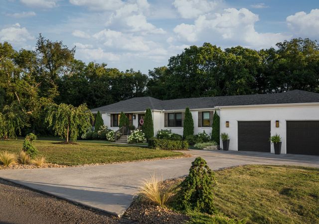 2805 Lincoya Dr, Nashville, TN 37214