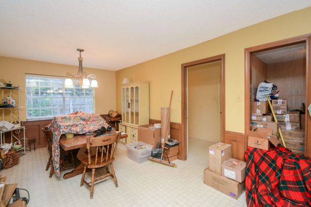 5422 Foresthaven Drive, Houston, TX 77066