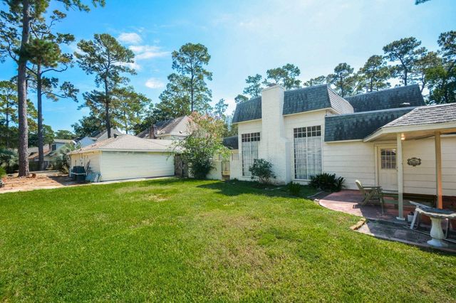 5422 Foresthaven Drive, Houston, TX 77066