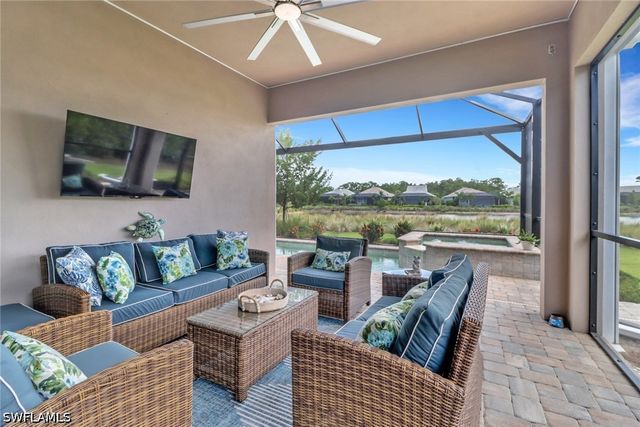 6283 Arriba AVE, Naples, FL 34113