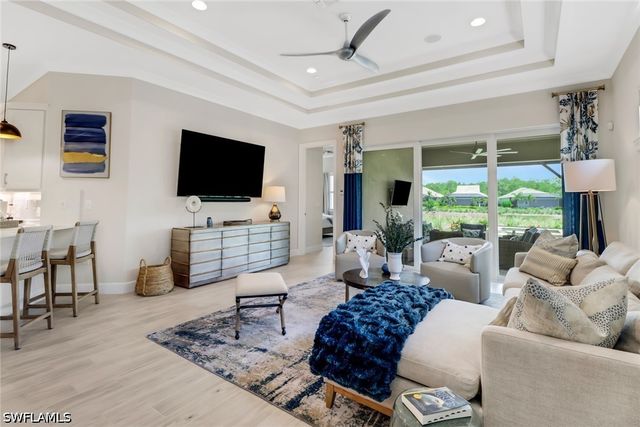 6283 Arriba AVE, Naples, FL 34113