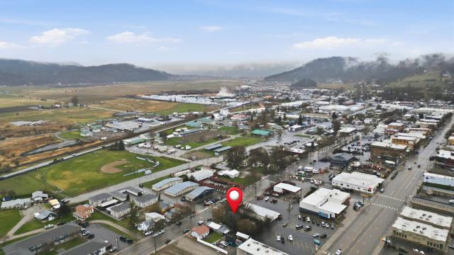 481 S Wynne St, Colville, WA 99114