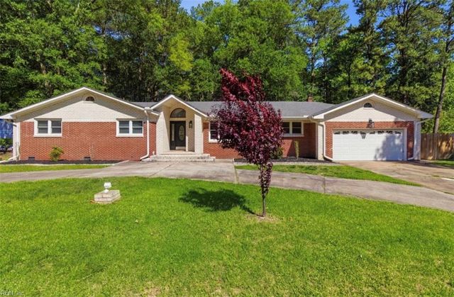 308 Mapleshore DR, Chesapeake, VA 23320