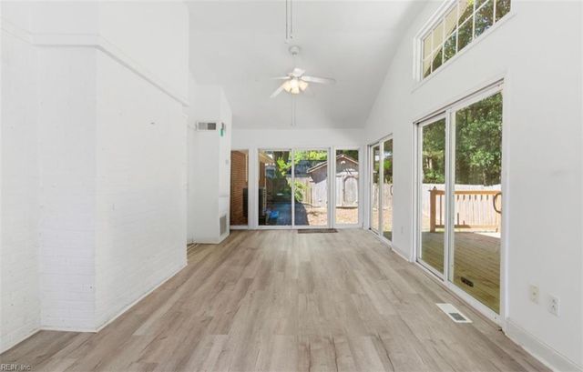 308 Mapleshore DR, Chesapeake, VA 23320