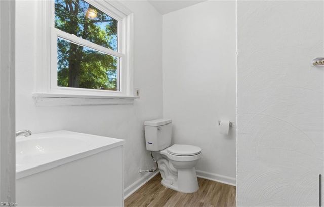 308 Mapleshore DR, Chesapeake, VA 23320