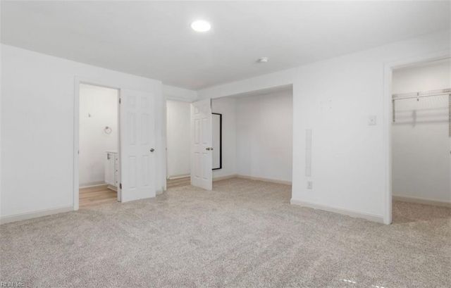 308 Mapleshore DR, Chesapeake, VA 23320