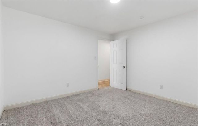 308 Mapleshore DR, Chesapeake, VA 23320