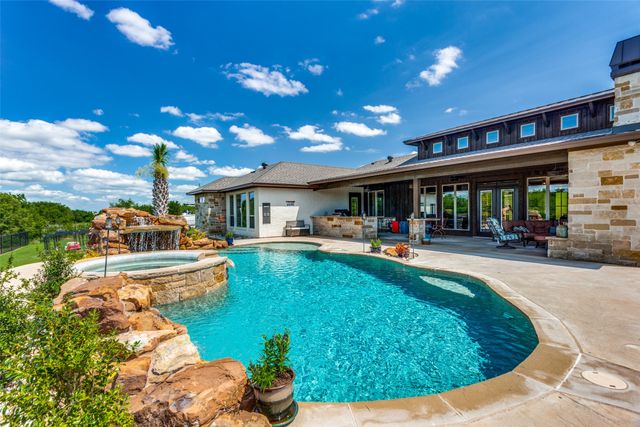 9112 Sirius Lane, Godley, TX 76044
