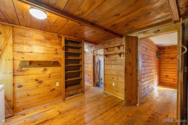 1479 County Rd 424 Roads, Crystal Falls, MI 49920