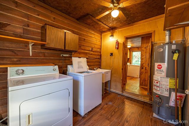 1479 County Rd 424 Roads, Crystal Falls, MI 49920