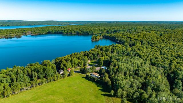 1479 County Rd 424 Roads, Crystal Falls, MI 49920