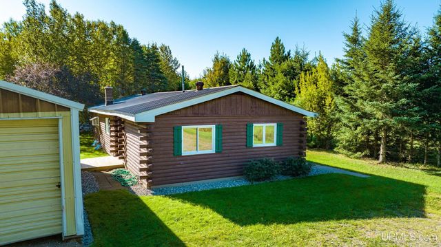 1479 County Rd 424 Roads, Crystal Falls, MI 49920