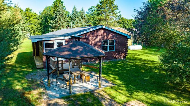 1479 County Rd 424 Roads, Crystal Falls, MI 49920