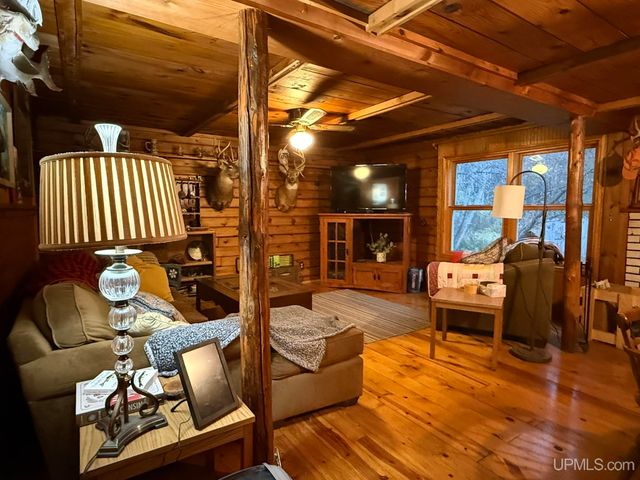 1479 County Rd 424 Roads, Crystal Falls, MI 49920