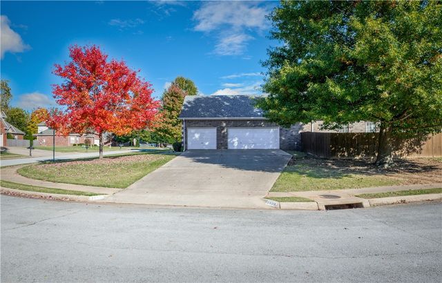 3409 Torrey Street, Springdale, AR 72762