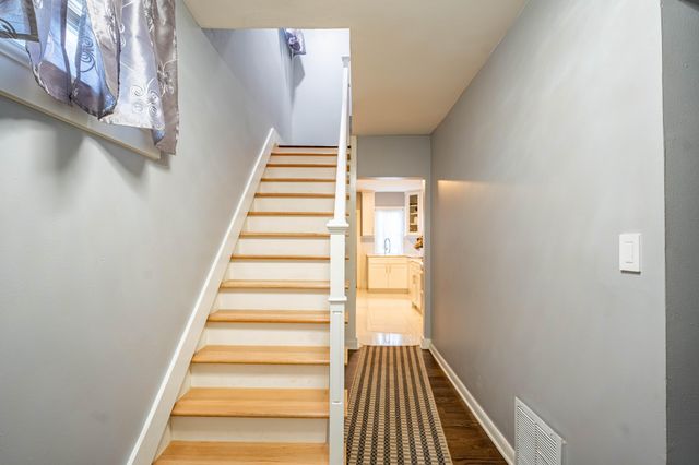 5631 Alice Avenue, Hammond, IN 46320