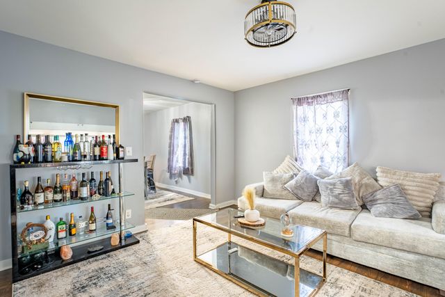5631 Alice Avenue, Hammond, IN 46320