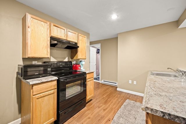 30 Sandy Beach Rd, Plymouth, MA 02360