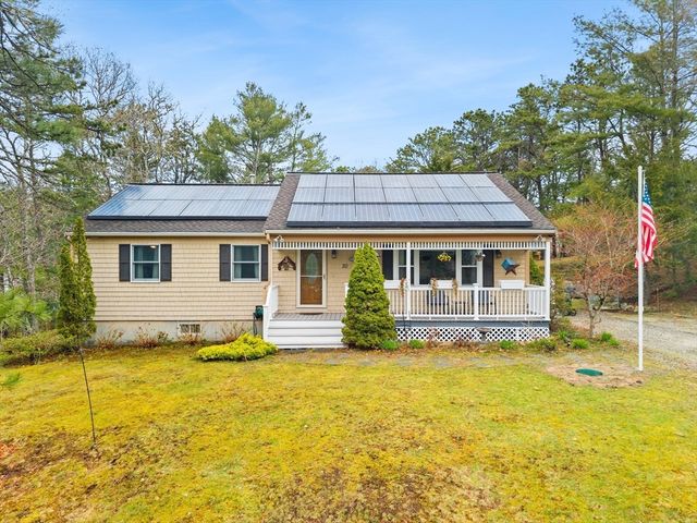 30 Sandy Beach Rd, Plymouth, MA 02360
