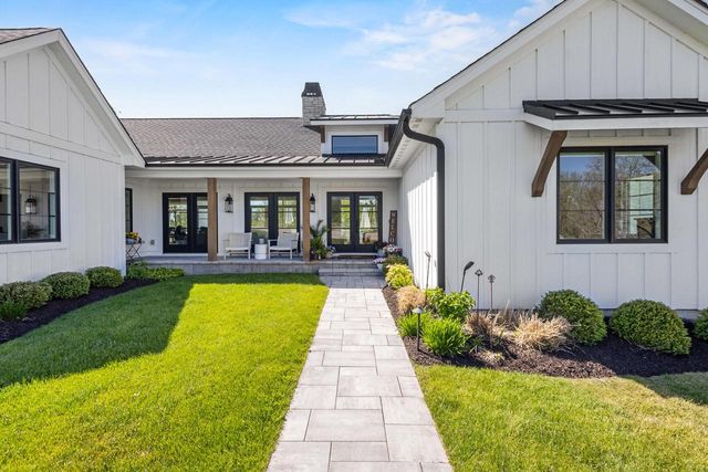 W4464 Lakeview Glen DRIVE, Lake Geneva, WI 53147