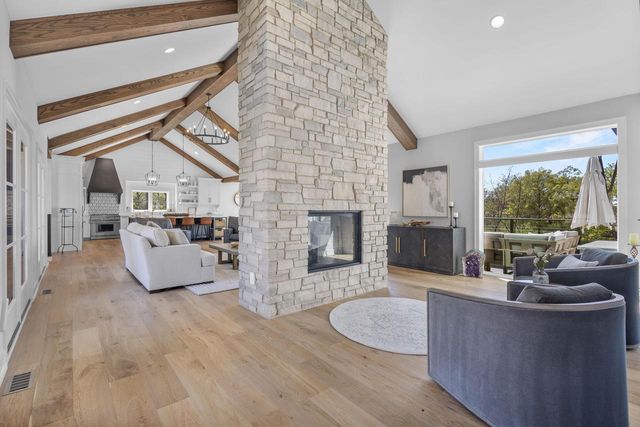W4464 Lakeview Glen DRIVE, Lake Geneva, WI 53147