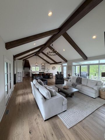 W4464 Lakeview Glen DRIVE, Lake Geneva, WI 53147