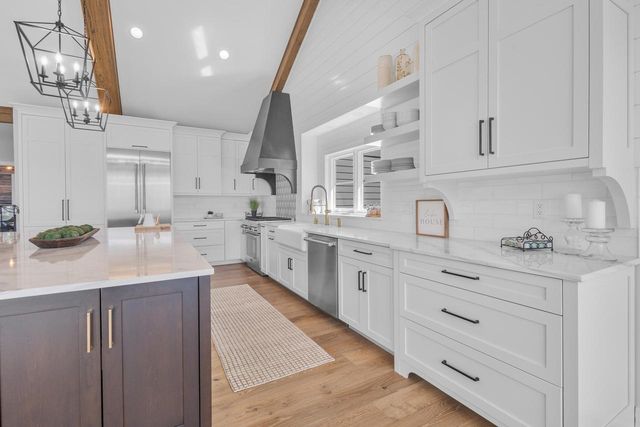 W4464 Lakeview Glen DRIVE, Lake Geneva, WI 53147